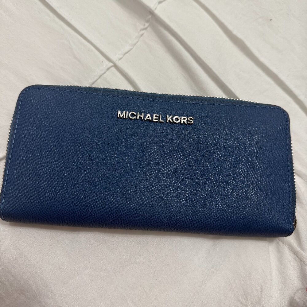 Michael Kors Deep Blue Wallet